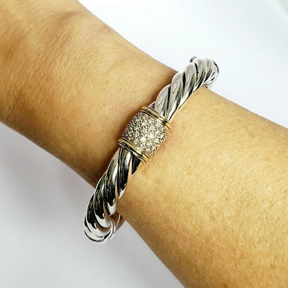 David Yurman, 10mm Metro Diamond Station Bracelet, Medium - Picture 3 of 6